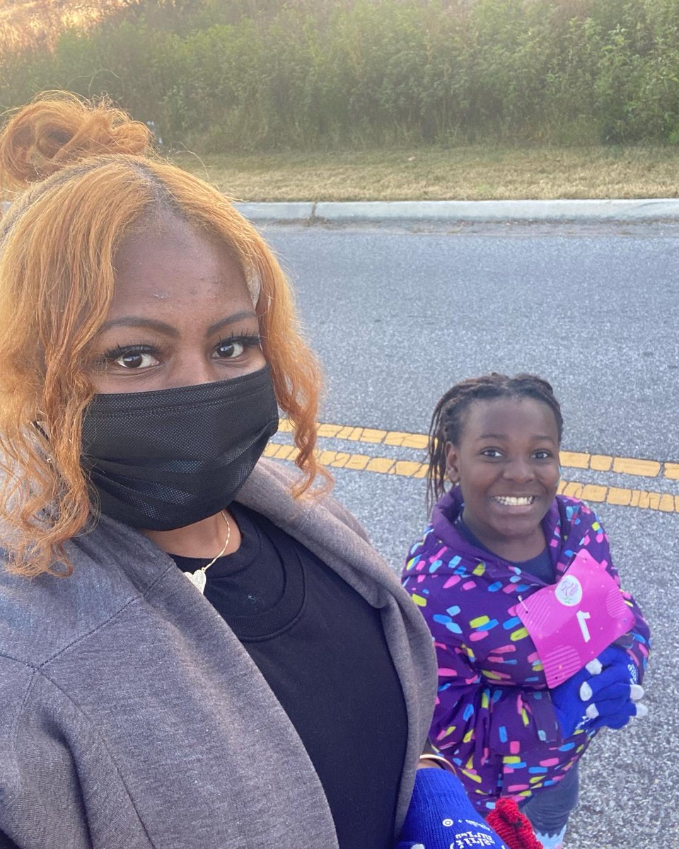 RashedaWebster's tweet photo. Girls on the Run. So proud of this young lady 🎊 #girlsontherun https://t.co/JDwWe3llbJ