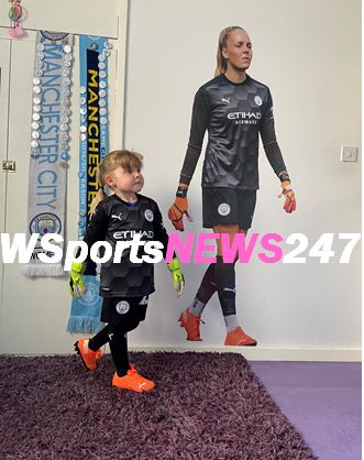 WSNet's tweet image. #NEWS247♀

Never miss any of your FAV #WomeninSPORT tweets - 

NEWS247 Publishes the last 12 hours of Tweets from your FAV channels :-) 

FOLLOW: @WSNEWS247 &amp;amp; 

CHECK OUT: WSNet.NEWS/247

MORE: #WomensSPORT on  @4tlos 

4THE❤ofSPORT♀