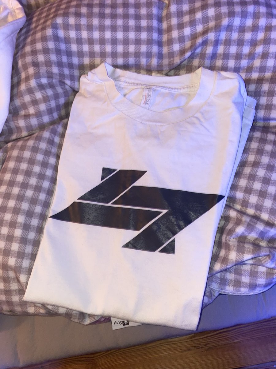 flysed's tweet image. lucky 7 lol