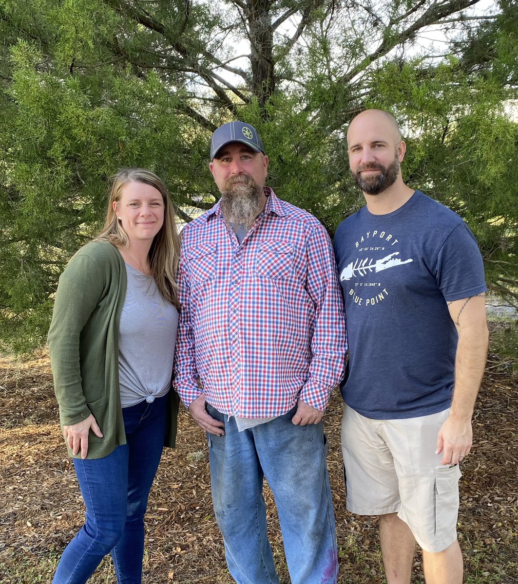 Nikischmidt927's tweet photo. Thank you Aaron and the crew at https://t.co/Tn9jfutpq1 for making this beautiful piece of artwork for our family, and community of North Port to cherish her memory for years to come 🦋my heart is full🦋 https://t.co/nnvBKe1zjL