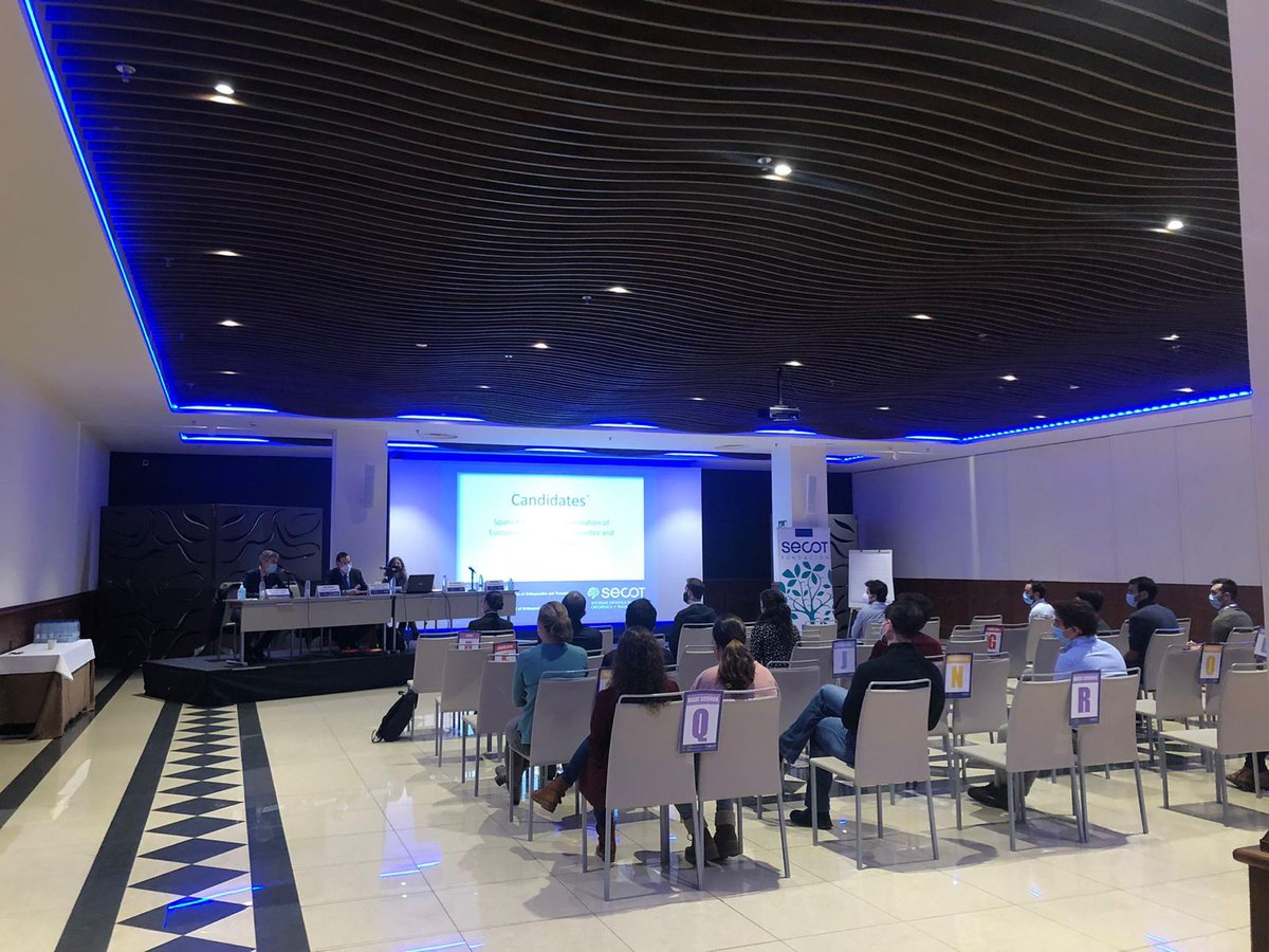 secotsecot's tweet photo. Este fin de semana se ha celebrado en Madrid una nueva edición del EBOT (Exam European Board of Orthopaedics and Traumatology) organizado por SECOT. 

👨‍⚕👩‍⚕72 alumnos.
👨‍🏫👩‍🏫40 examinadores.

Muchas gracias a tod@s por el excelente nivel mostrado.

#EBOT @EFORTnet https://t.co/UgIVoPSDPK