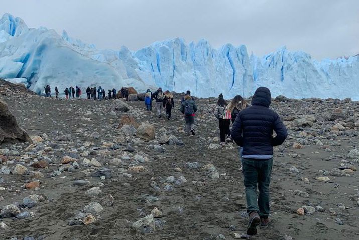 MatiasLammens's tweet photo. Estamos viviendo otro gran #FindeLargo, con más de 3.550.000 personas movilizadas por nuestro país, un 25% más que en 2019. 👏🏼
 
Con el impulso de #PreViaje, el nivel de ocupación es muy alto en los principales destinos y genera un enorme crecimiento del consumo. https://t.co/p6PVhd8t4d