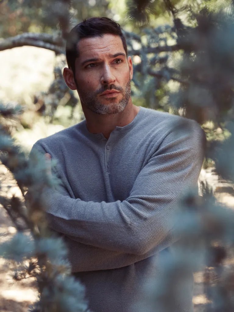 Tom_EllisFans's tweet photo. #TomEllis @tomellis17 for #GioJournal to brighten your timeline
Interview & photos by @johnrussophoto
Makeup by #lalyzambrana
Styling by #owenscheid https://t.co/Xhwd2jH5L9