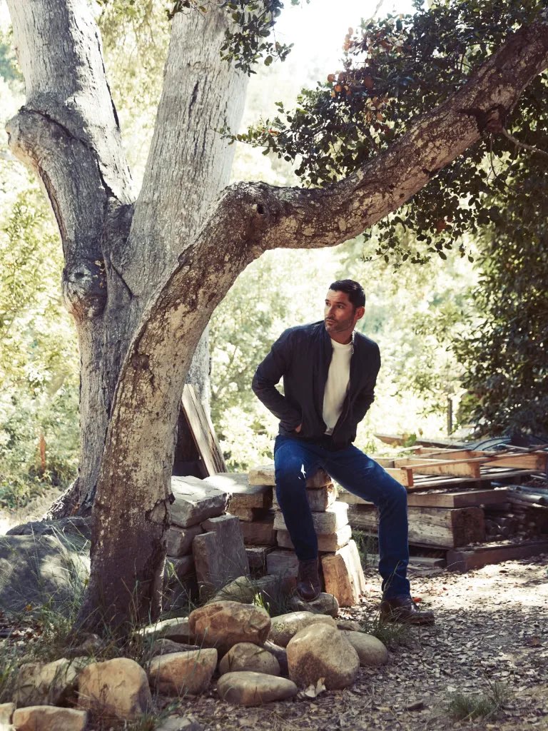 Tom_EllisFans's tweet photo. #TomEllis @tomellis17 for #GioJournal to brighten your timeline
Interview & photos by @johnrussophoto
Makeup by #lalyzambrana
Styling by #owenscheid https://t.co/pbznHp04Uh