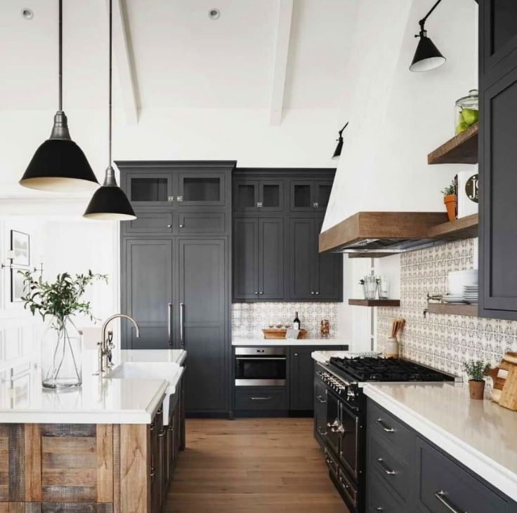 BellFortBuilds's tweet photo. The kitchen is the heart of a home. It’s where family meals are made and shared. Treasure your kitchen
#beautifulkitchen
#kitchendesign #kitchenremodel #kitchendecor #kitchen #kitcheninspo #kitchengoals #homeinspiration #homeinspo #newhouse #newconstruction #construction https://t.co/E1lnXwqalw