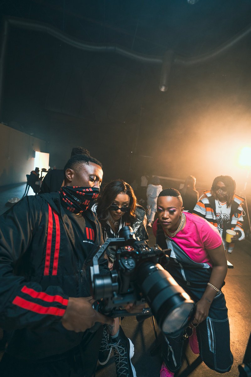 NelzAfrica's tweet photo. #eStyleni (feat @Nadia_nakai) The Movie π₯
https://t.co/HSJSalwCRU https://t.co/X6q6udvy3x