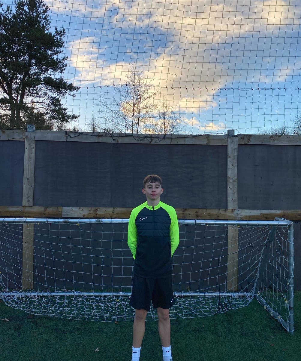 _FinishingTouch's tweet photo. Brilliant day for some sessions down at Hattrix☀️🤩

Good work from all the boys👏🏻✅ https://t.co/7Otz4E7iF5