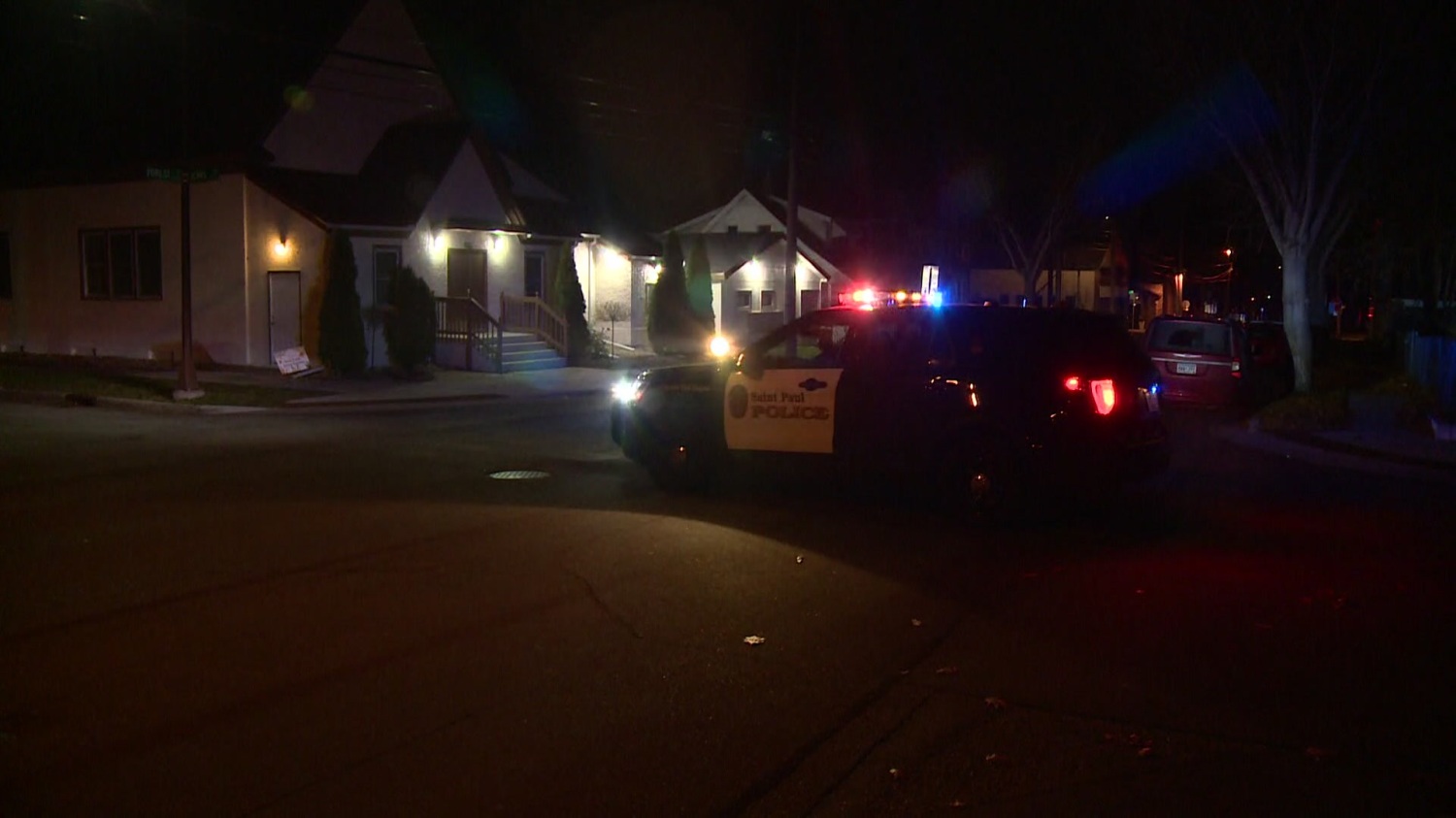 WCCO CBS News Minnesota on X: St. Paul police investigate after male shot in leg in Payne-Phalen neighborhood / X
