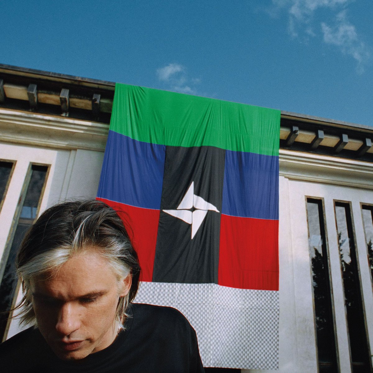 maksensse_gf's tweet photo. Orelsan X L’Attaque des Titans  ✍️ https://t.co/Q55Eg3yHDW