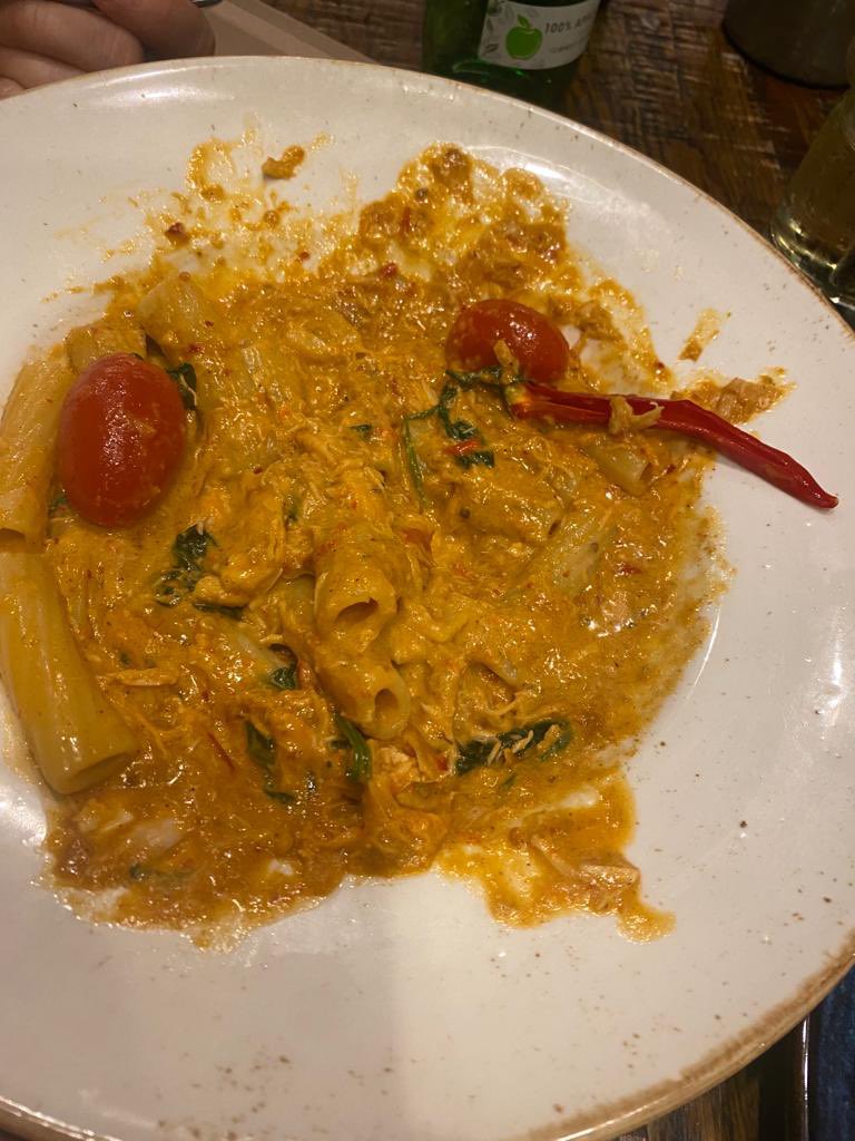 xMeenaVerma's tweet photo. @WeAreZizzi wtf is this? It looks like sick! Why was this served to me and my kids? Absolutely disgusting. Didn’t even eat. Just ran out the restaurant before we caught anything! #chiswisk #wtf #foodpoisoning https://t.co/dIMtkaqo75