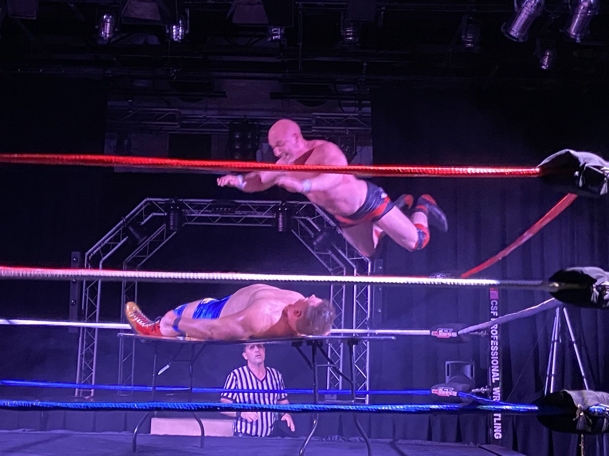 Simon Miller tweet media