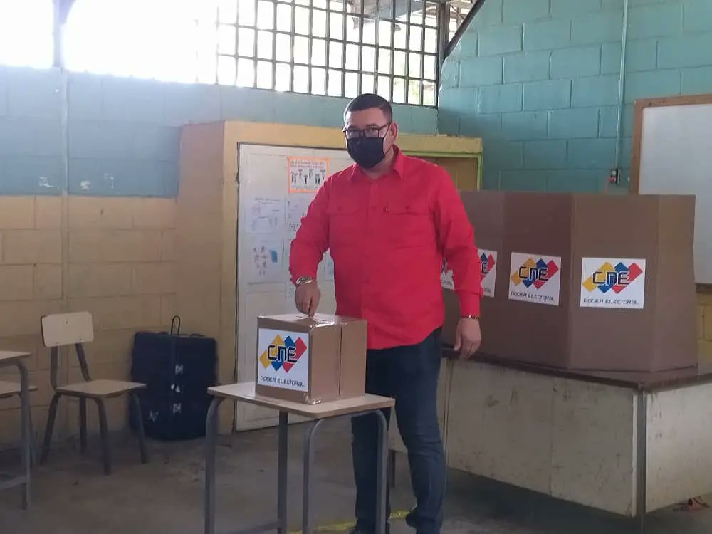 Pueblo Linarense Vamos todos a votar, salgamos todos dispuestos a ejercer nuestro  demostrando total democracia en nuestra Patria #MegaElecciones2021