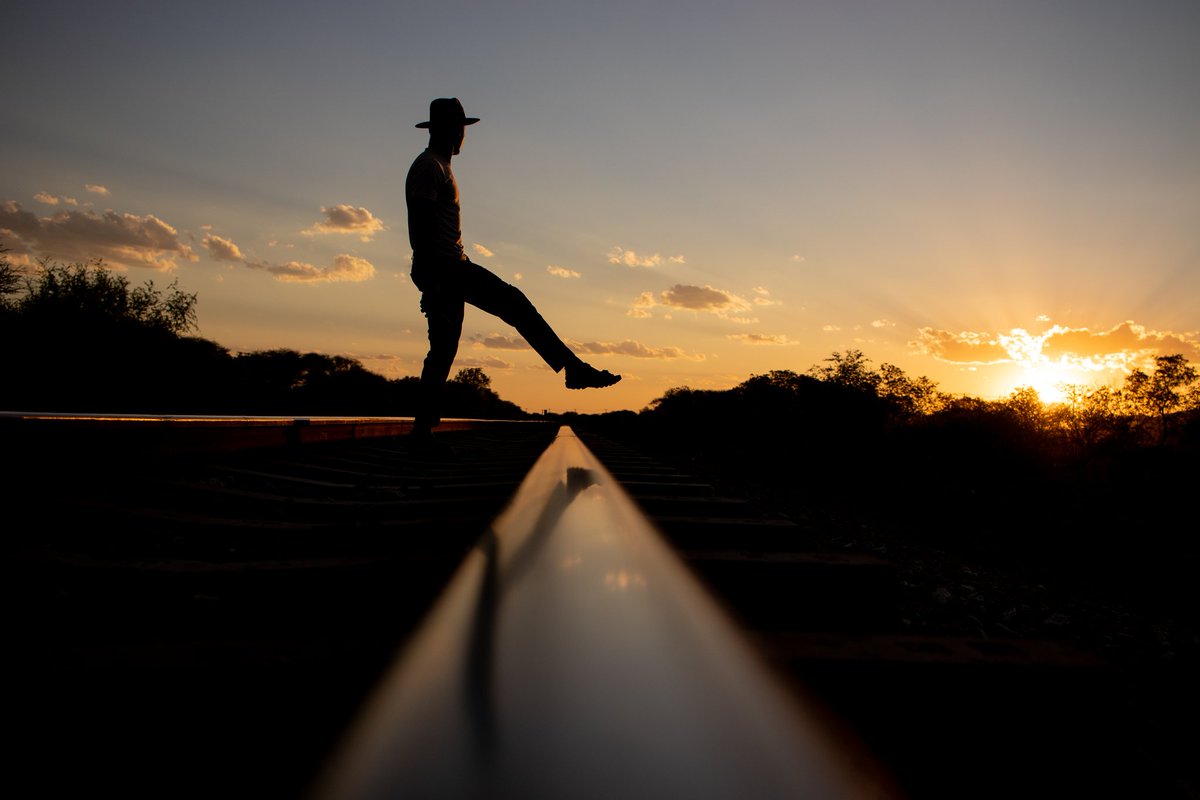 CredoUnleashed's tweet photo. Thanks to Canon remote controller without it I wouldn't have managed to capture these amazing silhouette photographs of myself. Danki siyabonga. #sunsetlovers #oceanblue #silhouette #africa #explorebw #railway #oceanblue https://t.co/6Wd9zh6n0j