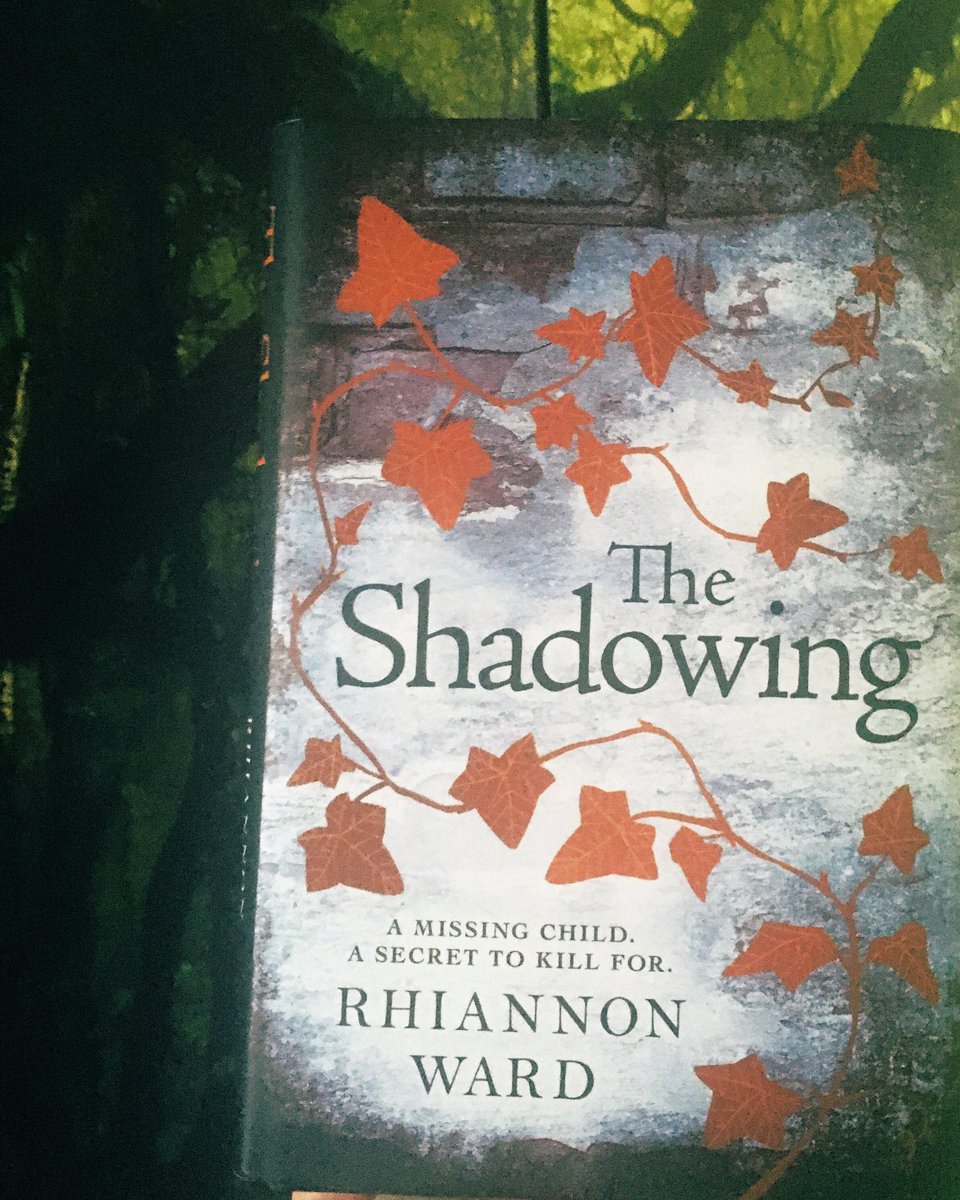Beachdrifter74's tweet photo. Always love @sarahrward1’s books and this one written under Rhiannon Ward was definitely one of my faves!! A haunting read, totally addictive and very dark & sinister. Perfect Autumn reading! #TheShadowing @orionbooks https://t.co/ZpcKeppWzP