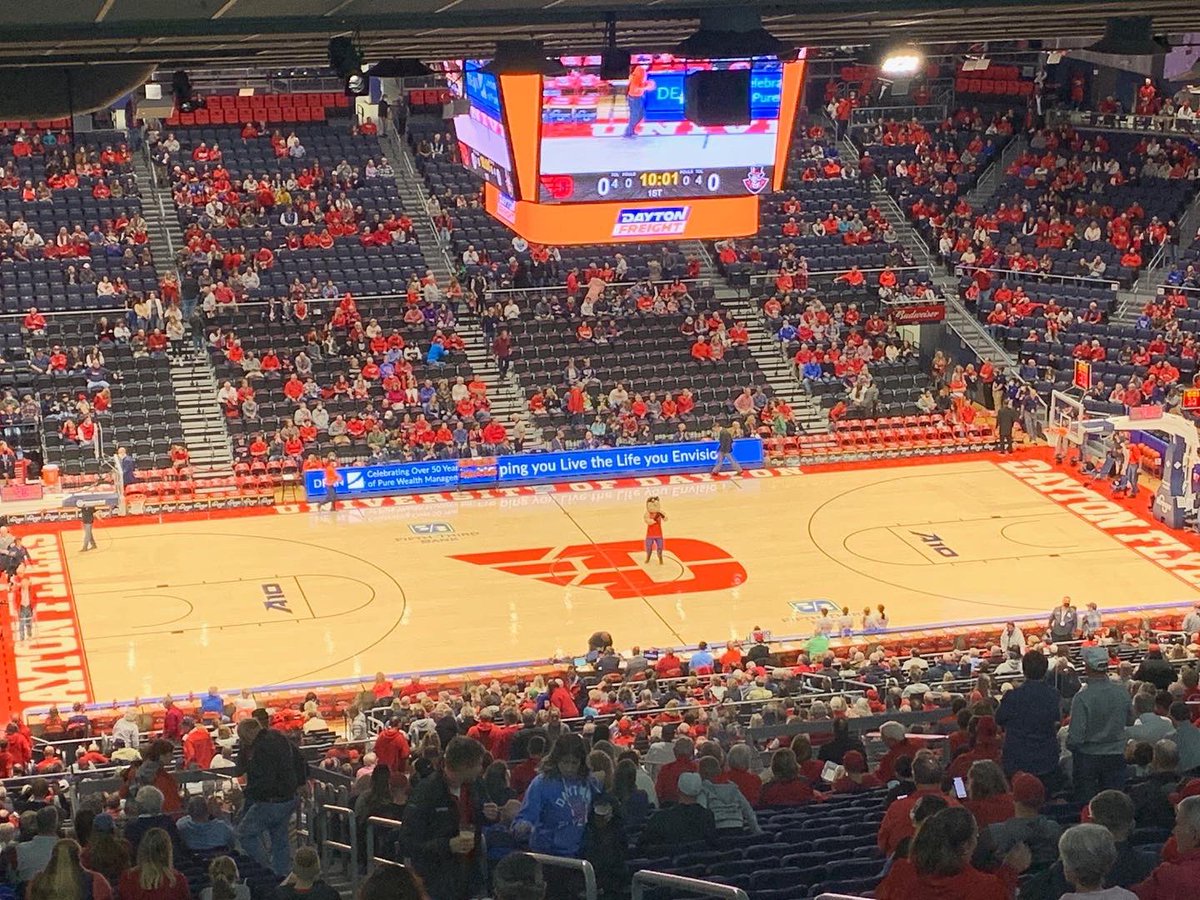 Alisha Jung (@boro_fivepoints) on Twitter photo Mrs. Page’s 2nd grade class was selected as the “Fifth Third Class of the Game” for the Dayton Flyers Men’s basketball game yesterday! As part of this honor, Mrs. Page’s class received 60 tickets and 15 parking passes for the game. <a href="/DaytonMBB/">Dayton Basketball</a> #GoDaytonFlyers Mrs. Page’s 2nd grade class was selected as the “Fifth Third Class of the Game” for the Dayton Flyers Men’s basketball game yesterday! As part of this honor, Mrs. Page’s class received 60 tickets and 15 parking passes for the game. <a href="/DaytonMBB/">Dayton Basketball</a> #GoDaytonFlyers