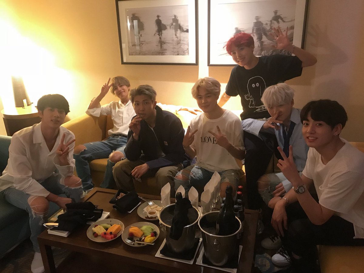 BTStranslation_'s tweet photo. feeling super nostalgic.. will never forget that day.. how we were all nervous like we were about to perform... they've come so far 🥺

#BTSxAMAs https://t.co/Qo0YyDLF2x