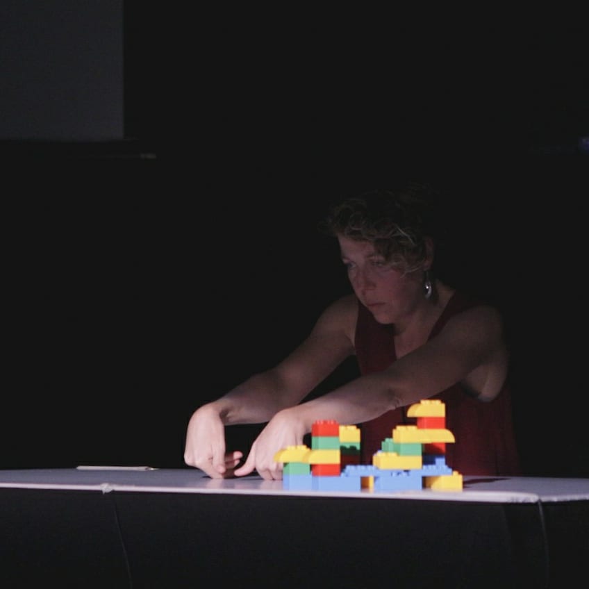 FestivalExit's tweet photo. El jueves 18, Haize Lizarazu (pianista, performer e improvisadora española) presentó su obra "Manual". 

Quienes asistieron al @ccemontevideo disfrutaron de una experiencia única 💥

#FestivalEXIT #MasQueUnFestival https://t.co/EtvfnwI6tg