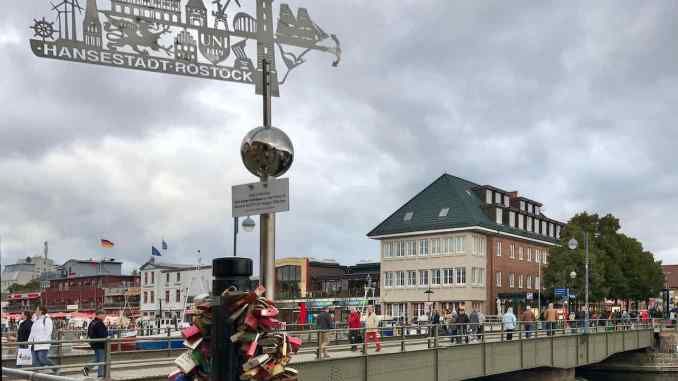 TravelAtWill's tweet photo. Have you visited #Warnemunde in #Germany ? https://t.co/aKR3qvovVr Lots to discover when we wandered through the fishing village. #PTTravel @VisitGermanyUK https://t.co/cmB7J5YkGX