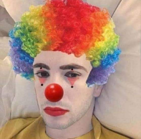 toplives1's tweet photo. Todos los fans de México si no tocan "Bounce Man" en el show de hoy 🤡

TWENTY ONE PILOTS MÉXICO https://t.co/duQrakwwqe