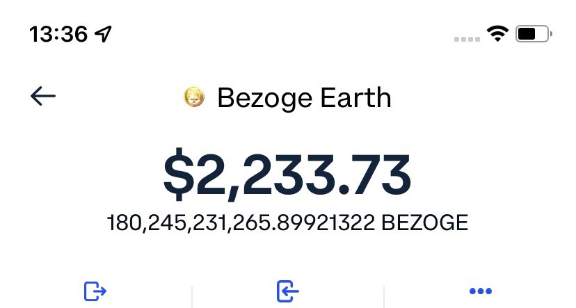 ccw991's tweet photo. @bezoge is going to the freaking moon! WHERE YOU GUYS AT?!?!? #Crypto #Bezoge #cryptocurrency BUY IT AND #HODL GUYS! 

Contract ID: 0xdc349913d53b446485e98b76800b6254f43df695 https://t.co/PF8Q30QT1F