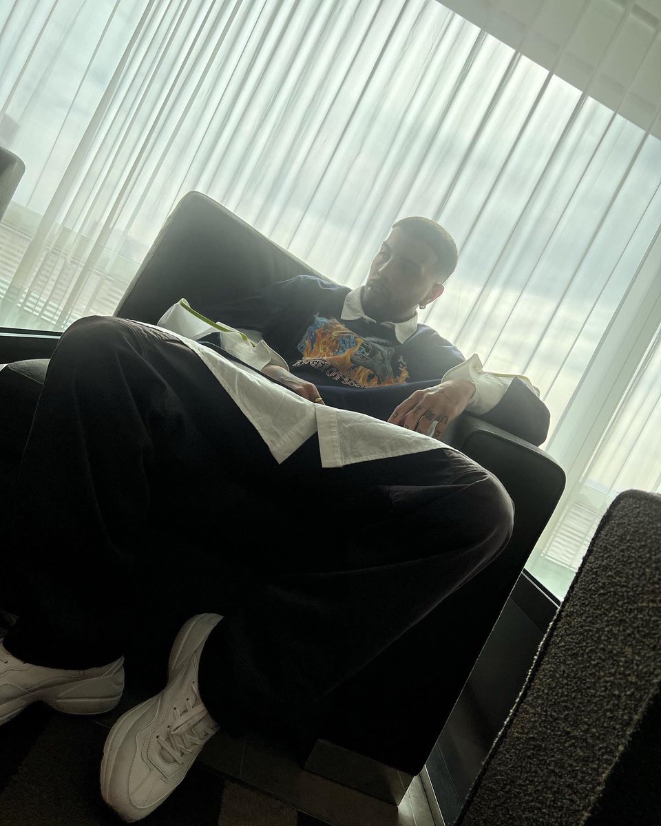 rauwalejandro's tweet photo. Wish all your haters a long life, so they can see you succeed in life… https://t.co/ofcbnFhfD0