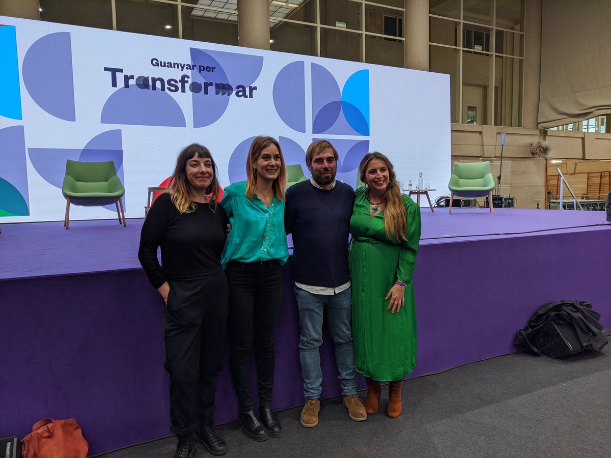 Daniel_Ripa's tweet photo. Ilusión en la III Asamblea de @CatEnComu ¡Felicidades a las coordinadoras @AdaColau @jessicaalbiach y @CandelaLopezT! El frente amplio que está transformando este país se construye desde las periferias. Ahí estará Asturies. Lo mejor está por venir. #GuanyarperTransformar https://t.co/Xki7wJWeC2