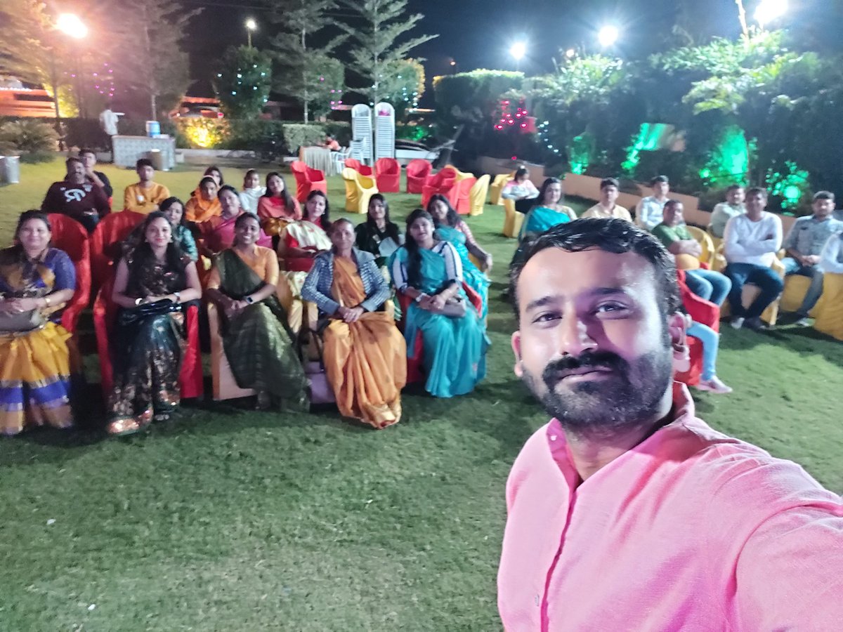 Amitsoni_BJP's tweet photo. आज रोज ह्यूमन राइट्स फाउंडेशन ऑफ इंडिया कच्छ विभाग द्वारा गांधीधाम मध्ये  स्नेहमिल का आयोजन कीया गया

@EastKutch
@Brijen501 @BhavnaRuparel7 @varun_thacker @JitendrasinhDi1 @ashish_udwani https://t.co/0SbdQFzPWa