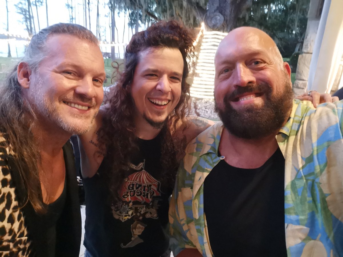 Charlie Parra del Riego tweet media