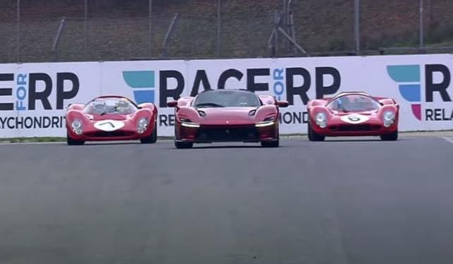 cabre_le's tweet photo. La nouvelle #FerrariDaytonaSP3 entourée de ses aïeules au #Mugello pendant les #FerrariFM21
#Ferrari #essereFerrari #FerrariIcona https://t.co/kLn36hkDRJ
