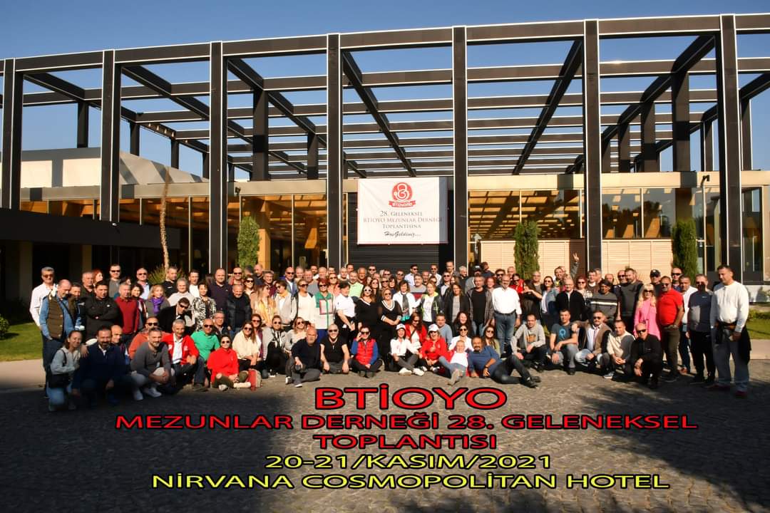 28.mezunlar Galamıza katılım sağlayan ve kalben yanımızda olan herkese çok teşekkür ederiz. Müthiş bir buluşma oldu. İyi ki varsınız...
Sevgi, saygı ve selamlarımızla...
BTİOYOMD
#btioyomd #btioyo