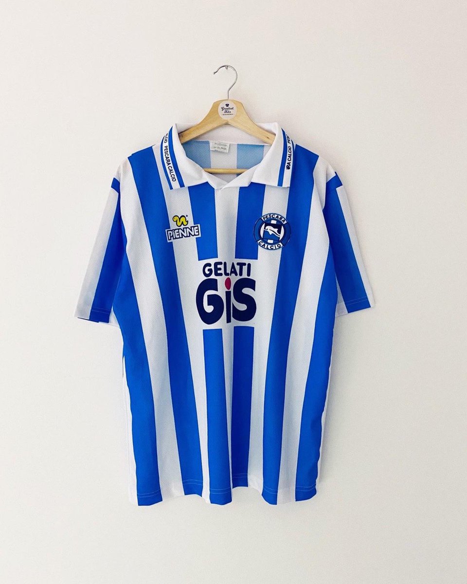 Absolutely stunning 93/94 Pescara Home Shirt by Pienne
