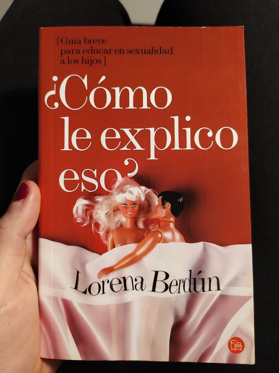 MRioja_'s tweet photo. En 2004 mi madre me leía este libro por las noches. 17 años después vuelvo a leerlo.
@Lulami 

#Sexualidad #SexEducation https://t.co/rkQlsyyL4H