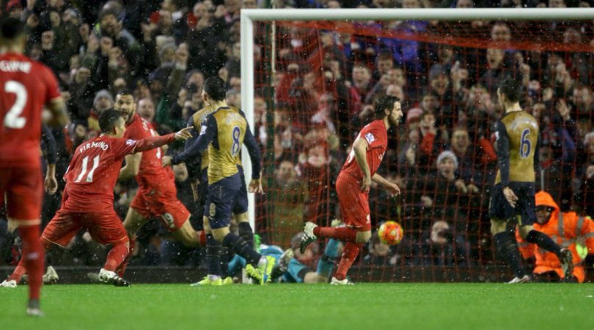 ikeg97's tweet photo. The arsenal fans liking this must be forgetting this #welshxavi https://t.co/aAS4iKI7Qx
