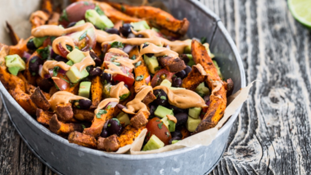 beaninstitute's tweet photo. π π Feeding a houseful of hungry fans? This {Sweet Potato Nacho Fries} #beaninspired recipe is sure to carry you all the way to game-day hosting victory!
π RECIPE: https://t.co/KF3VZBFOUY https://t.co/k2fC5opd3x