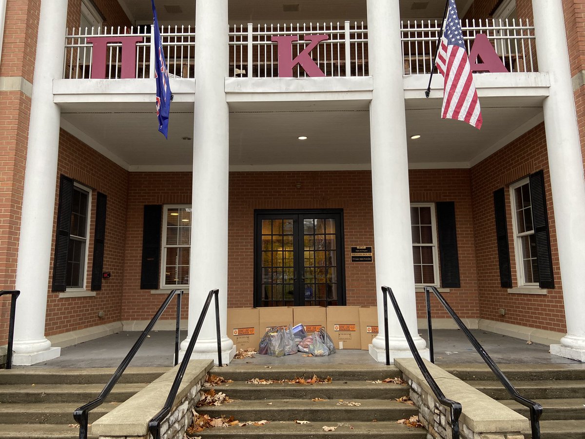 Sheri Sparks Benscoter (@sheribens) on Twitter photo Could not be prouder❤️ This guy and his <a href="/UCPikes/">Pi Kappa Alpha UC</a> brothers saw the need and exceeded expectations! Thank you to all who helped make this possible! <a href="/crsrdschurch/">Crossroads Church</a> #SERVELOVE <a href="/Jeffb2News/">Jeff Benscoter</a> Could not be prouder❤️ This guy and his <a href="/UCPikes/">Pi Kappa Alpha UC</a> brothers saw the need and exceeded expectations! Thank you to all who helped make this possible! <a href="/crsrdschurch/">Crossroads Church</a> #SERVELOVE <a href="/Jeffb2News/">Jeff Benscoter</a>