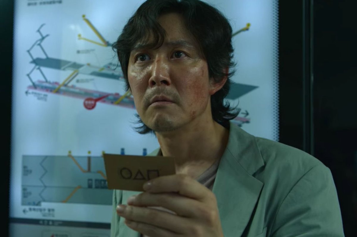 игра в кальмара сюжет. 210 игра в кальмара. чон хо ён сэ бёк. игра в кальмара 2 игра. игра в кальмара лестница сериал.