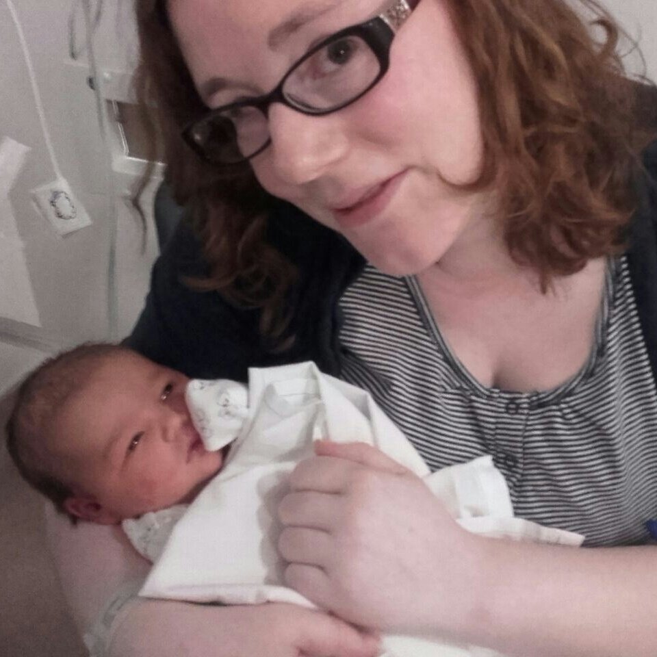 EGWCreations's tweet photo. 2015.
Saturday 21st of November.
Finally the three of us were together in #NICU in @_TheNMH 💜
Eibhlín was "doing well"
We were a family of 3.
Forever grateful that @JohnWills10 took this photo of us.
#LifeIsPrecious
#LoveNeverDies
#Creating & #Treasuring #Memories 💜 https://t.co/GT5spmoy39