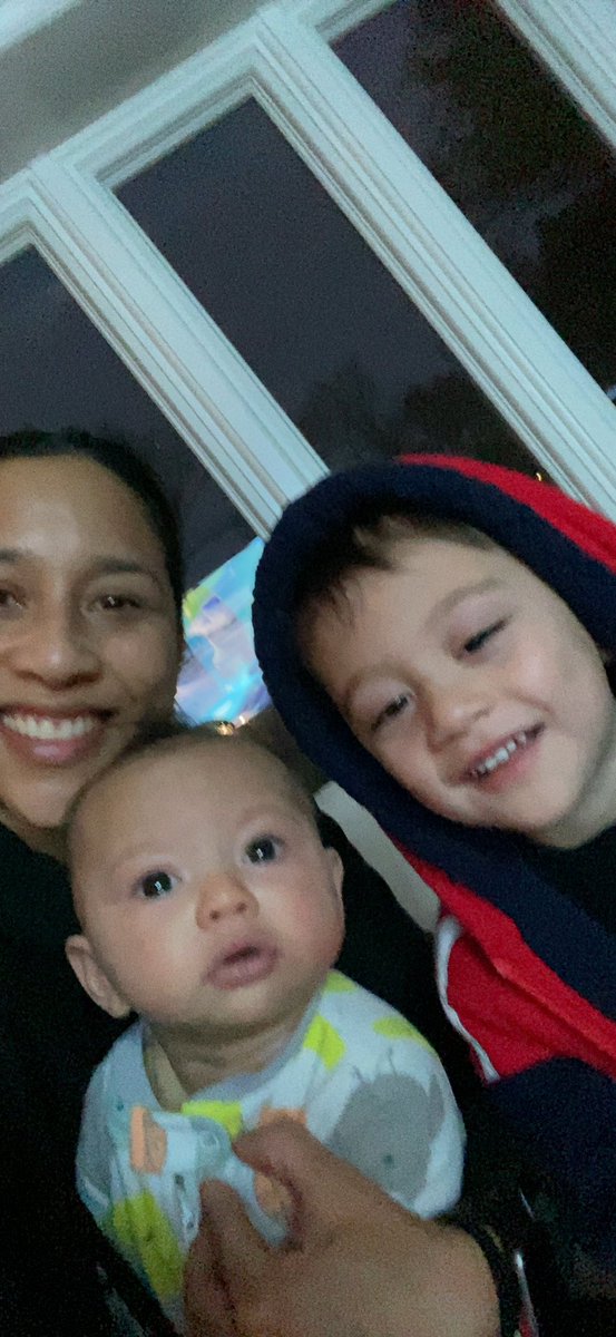 the30ish's tweet image. Had my goal within my sights but body fell apart at mile 23. Still finished in 3:31 motivated by @prim_siripipat and our two beautiful boys 

Today meant a lot to me. It’s been 10 years since my last marathon, and 3 years since I lost my grandmother. But family kept me going ❤️