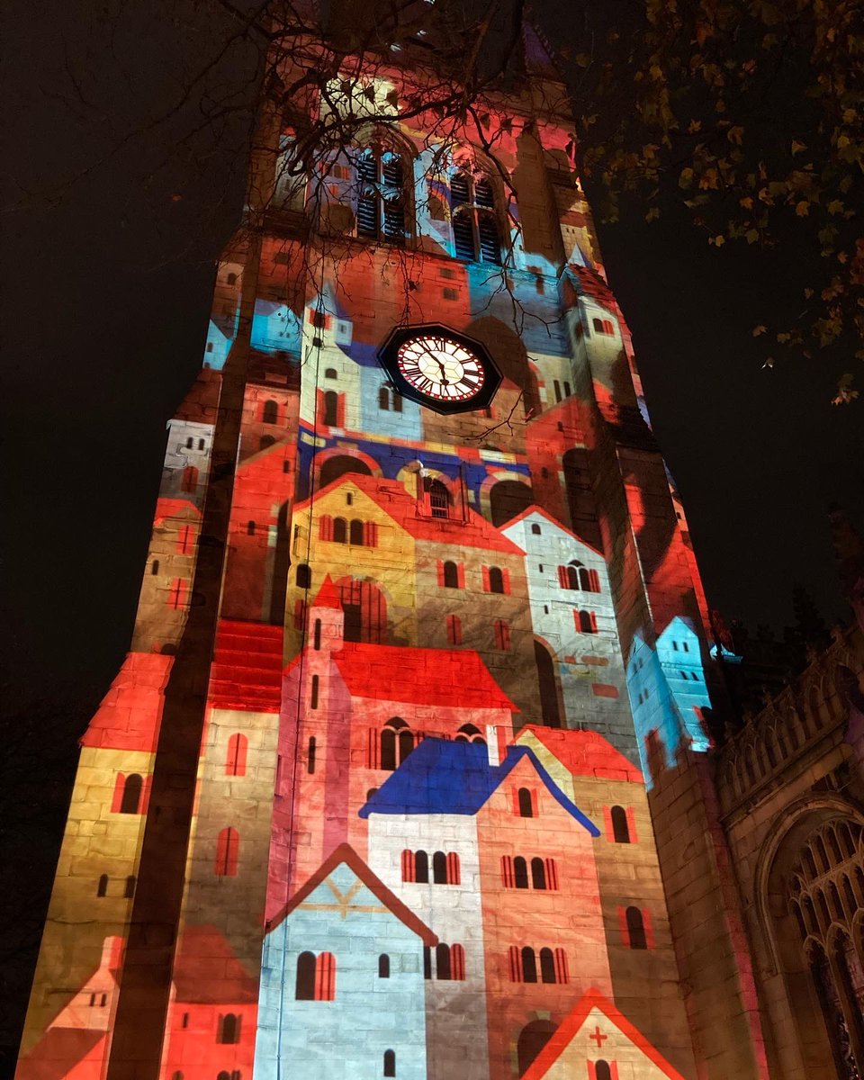 tikistevo's tweet photo. Wakefield lights switch on &amp; light show by @novakcollective Stunning!#wakefield #westyorkshire #winter #xmas #yorkshire #art #LightUpWFD https://t.co/mgHbxHxRNA