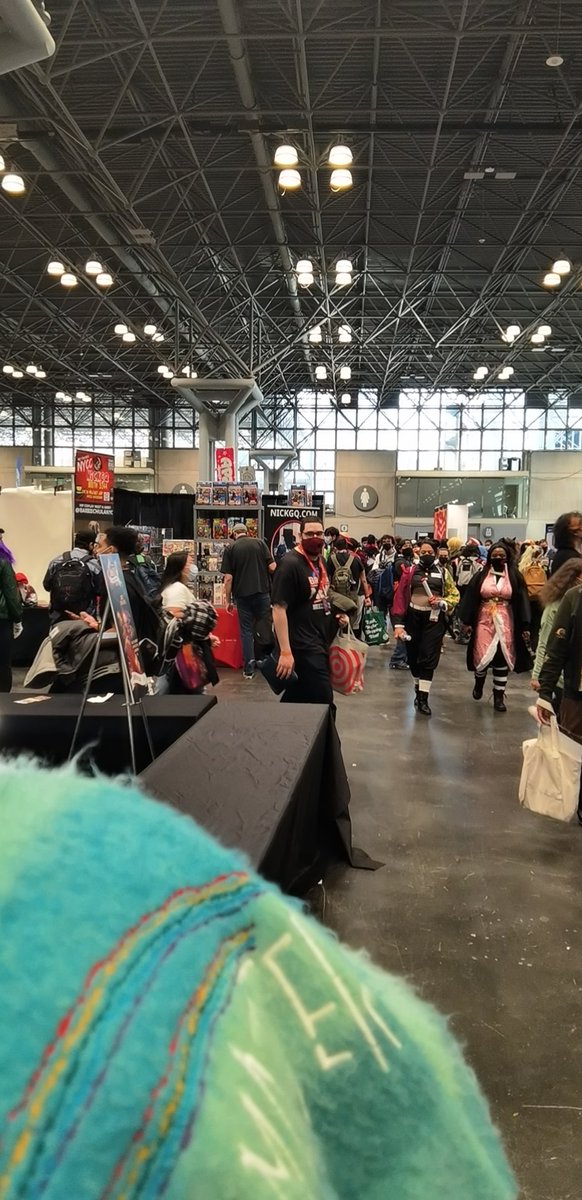 anime nyc 来 https://t.co/S84sx5IrQq