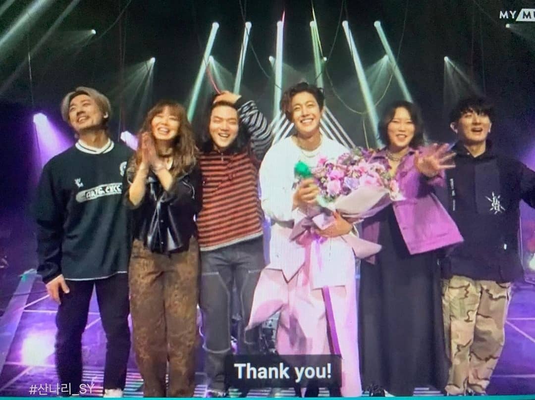Henecia_ArgOFIC's tweet photo. #KimHyunJoong #SS501

#Fancam  del concierto  de Hyun Joong

Créditos en la imagen. https://t.co/mRo1wrR1mJ