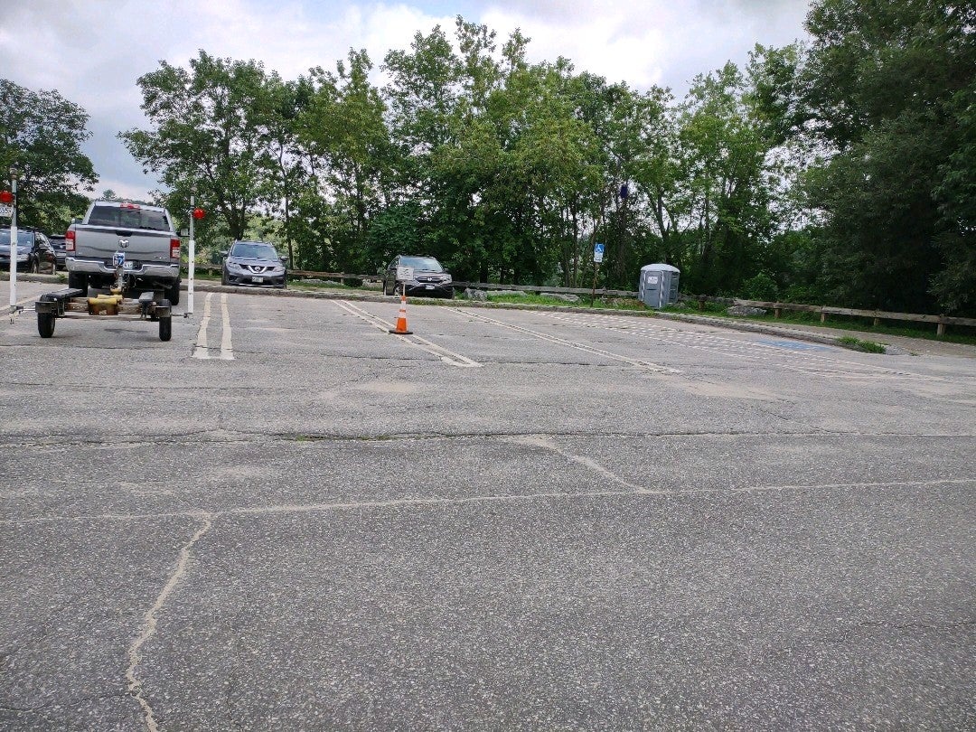 OlScoop's tweet photo. I'm at Nathaniel Davis Park in Brunswick, ME https://t.co/qTEL1BJBks https://t.co/OzYhJ1Wz0O