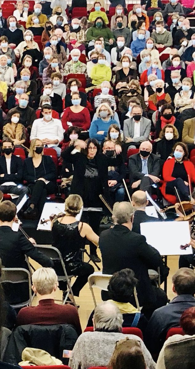 dburkli's tweet photo. Le @PMOrchest, crée et dirigé par @clairegibault, cheffe d’orchestre exceptionnelle et femme de cœur, fête ses dix ans! La @Mairie9Paris continuera à l’accompagner avec bonheur pour offrir aux parisiens des concerts d’excellence. Ce soir une sonate de Schubert exceptionnelle! https://t.co/1Pe4GGuSDS