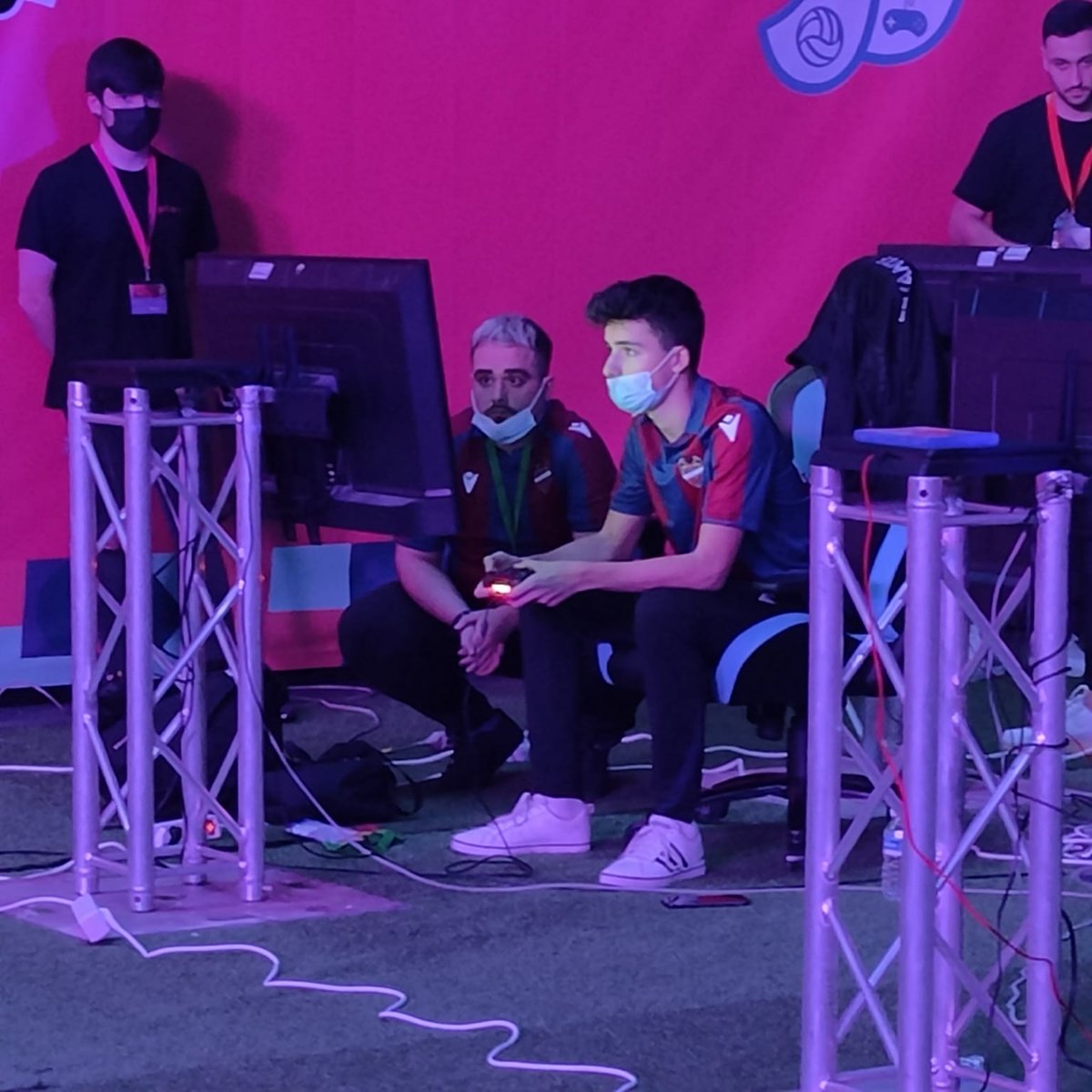 Rey Pelayo I d'Asturies tweet media