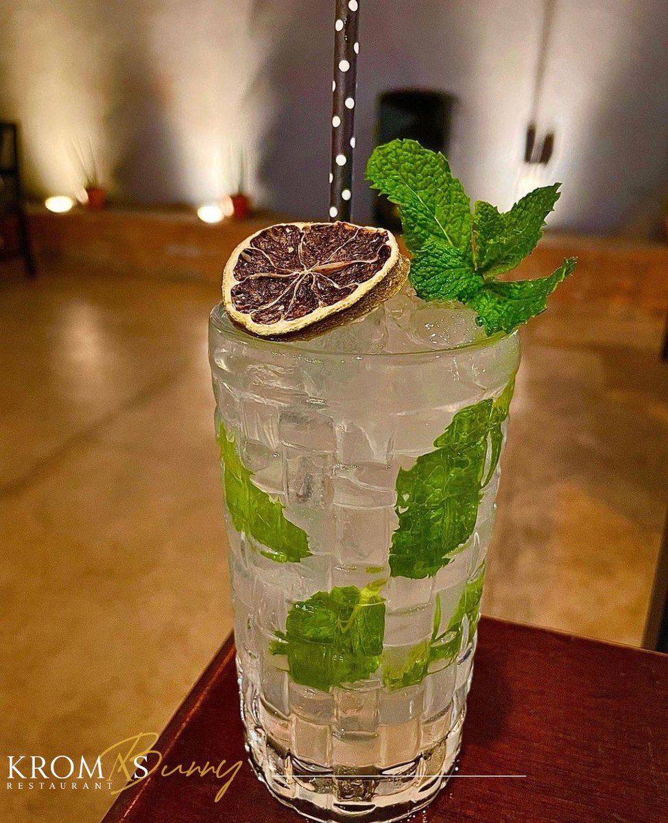 KromasB's tweet photo. Mojito 🩸

From the 1 December 2021 

@kromasbunny we will be serving you quality 💯 

Unlimited WiFi available
 #Umjolowithazola https://t.co/DPFO1o4CoQ