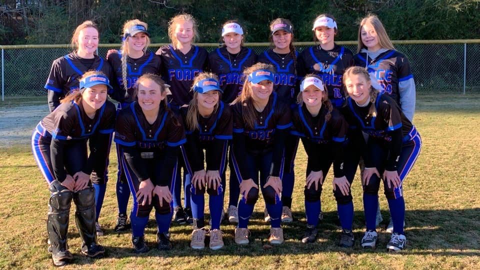 Finished the @Tbolts5Star 3-2 and that's a wrap on our fall season! Wishing these players the best spring school season! 💙🥎🧡 #southernforce @IHartFastpitch @ExtraInningSB