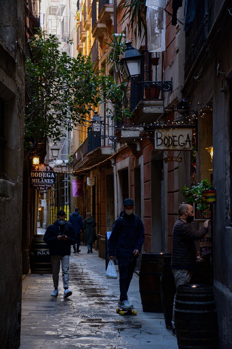 #Barcelona #LaRibera #streetphotography #urbanphotography #nikonphotography #Nikon