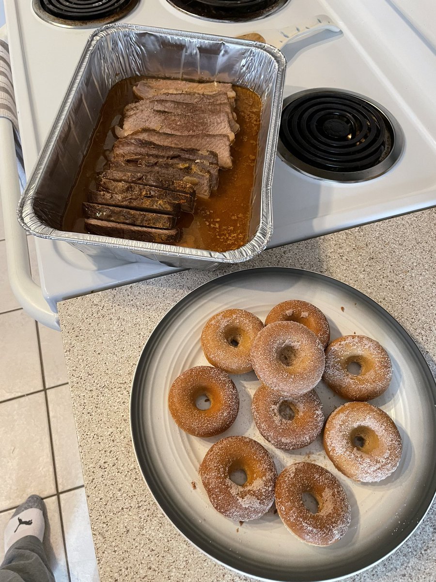FlipGans's tweet photo. I may not be a chef, but I can cook https://t.co/chdYN61MIA