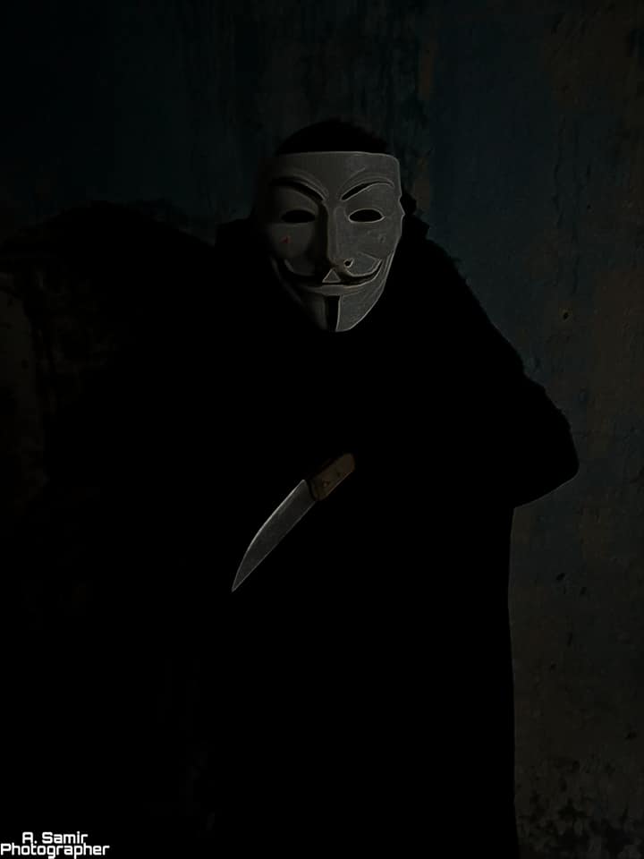 " لا بأس أيهـا الليـل فأنا دائمـا كنت بمفـردي ".🤦‍♂️☝️
🖤✘  ͜ ✘🖤
Mohamed Mahmoud🤘⚠️🔥