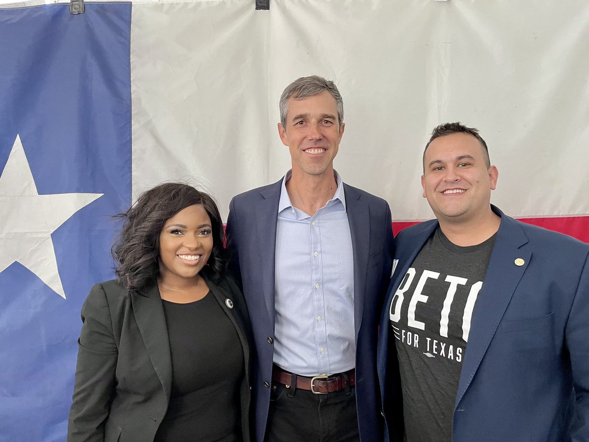 AdamBazaldua's tweet photo. Ready to flip this state! 💙🌊
Thankful for the campaign kicking off in Sunny South Dallas in @fairparktx
#betofortexas #bluewave #byegreg https://t.co/Gz0R9DL4cO